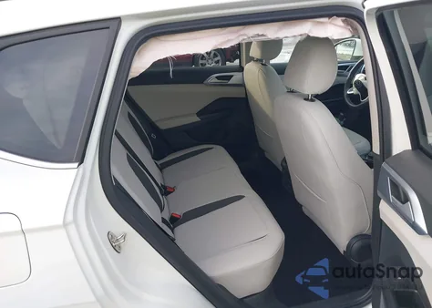 2025 Volkswagen Taos 1.5T Se из США, поврежденный, VIN 3VVVC7B21SM080074